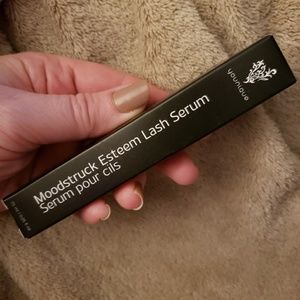 Moodstruck Esteem Lash Serum